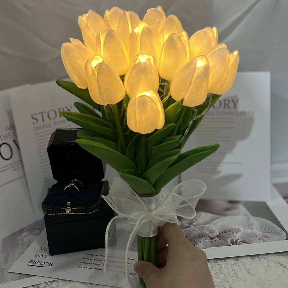 Lampe forme veilleuse adulte — Lampe LED en forme de tulipe, fleurs artificielles, luminaire décoratif d'intérieur | belleveilleuse.fr