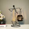 chandelier bougie en métal nordique Sculpture de personnage abstrait