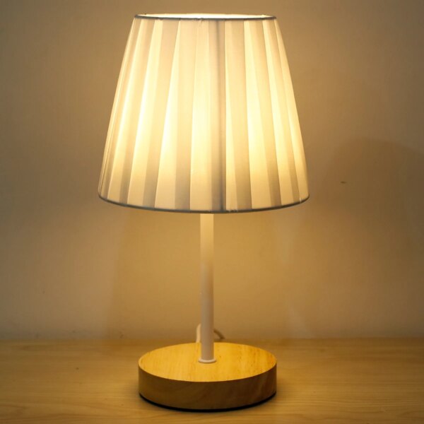 12335-6a99be.jpg Lampe de chevet créatif en bakélite