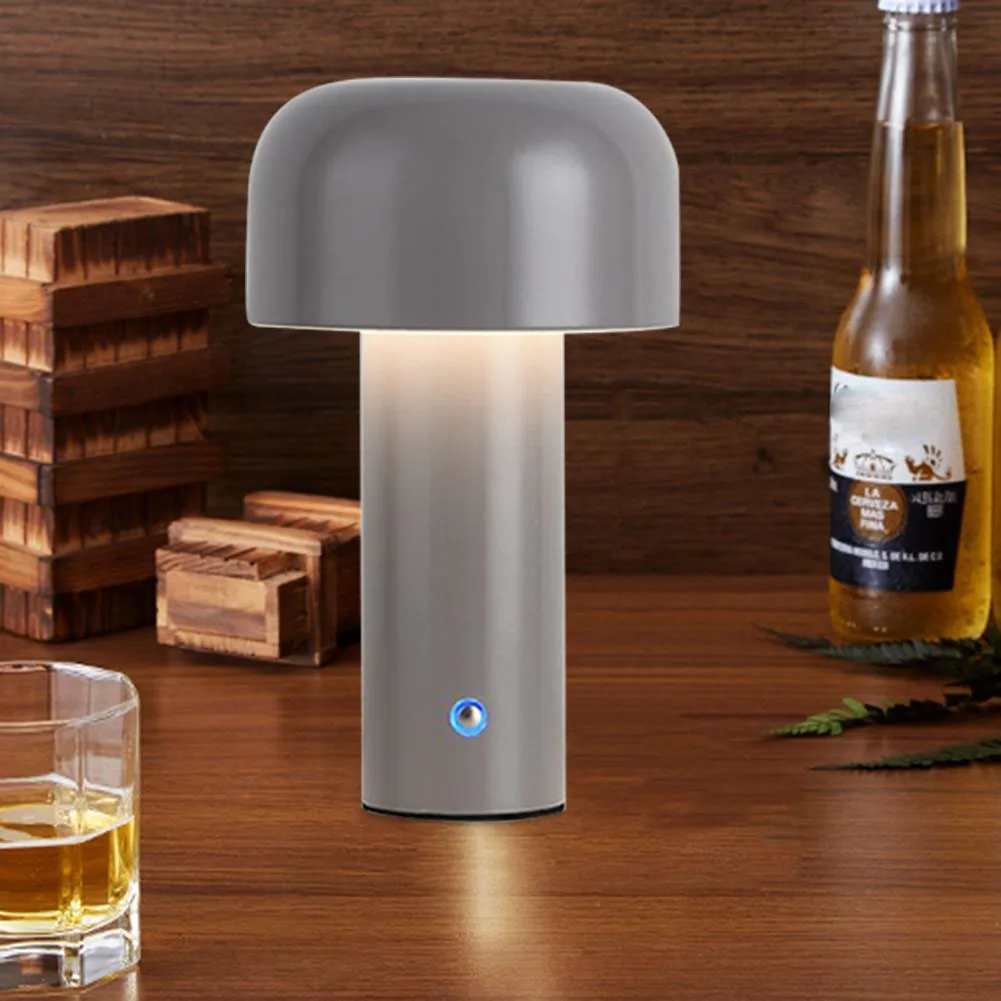 lampe de chevet champignon — Lampe de Table en forme de champignon de styliste italien
