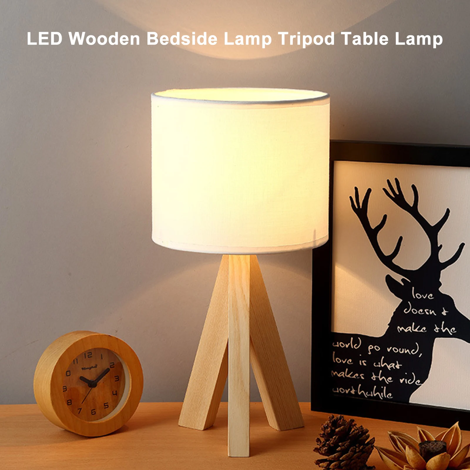13461-33e103.jpg Lampe de bureau : trépied, bois