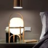 Lampe Led en bois au design moderne simpliste, idéal pour un bureau