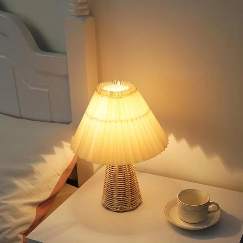 Plissée nordique lampe de — Lampe de Table plissée nordique INS, rétro | belleveilleuse.fr