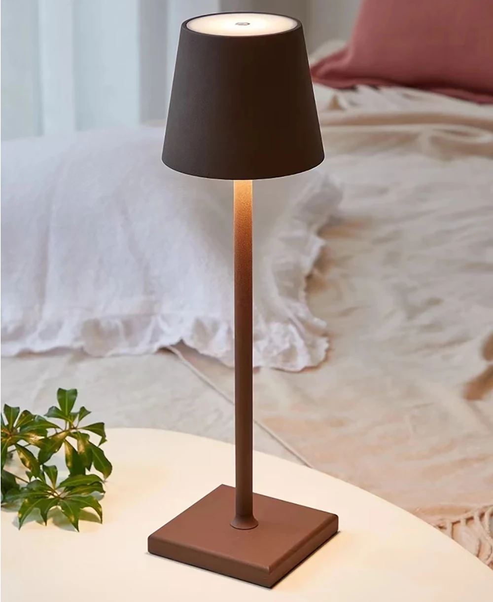 16079-a049b5.jpg Lampe de bureau LED Vintage en aluminium