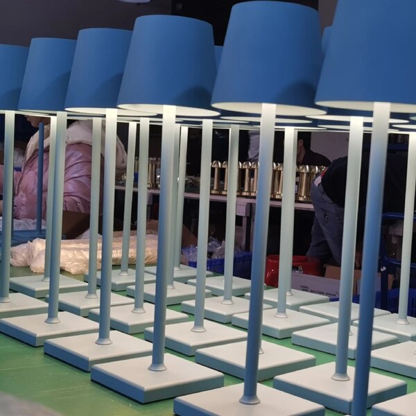 Lampe de bureau LED Vintage en aluminium