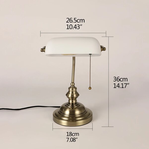 16162-f7d7aa.jpg Lampe de bureau classique, banquier style rétro