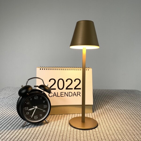 Lampe LED moderne sans fil avec batterie Rechargeable