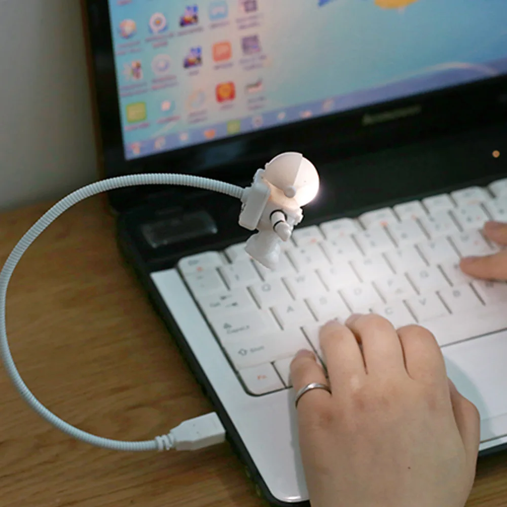 veilleuse USB — Lumière LED d'astronaute USB veilleuse d'astronaute livre créatif lumière d'ordinateur cadeau