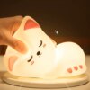3536-49f8cd.jpg Veilleuse chat LED en Silicone souple, Rechargeable par USB, chat mignon