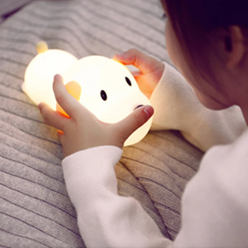 Chien silicone veilleuse bébé — Veilleuse chien LED en Silicone avec capteur tactile, 2 couleurs | belleveilleuse.fr