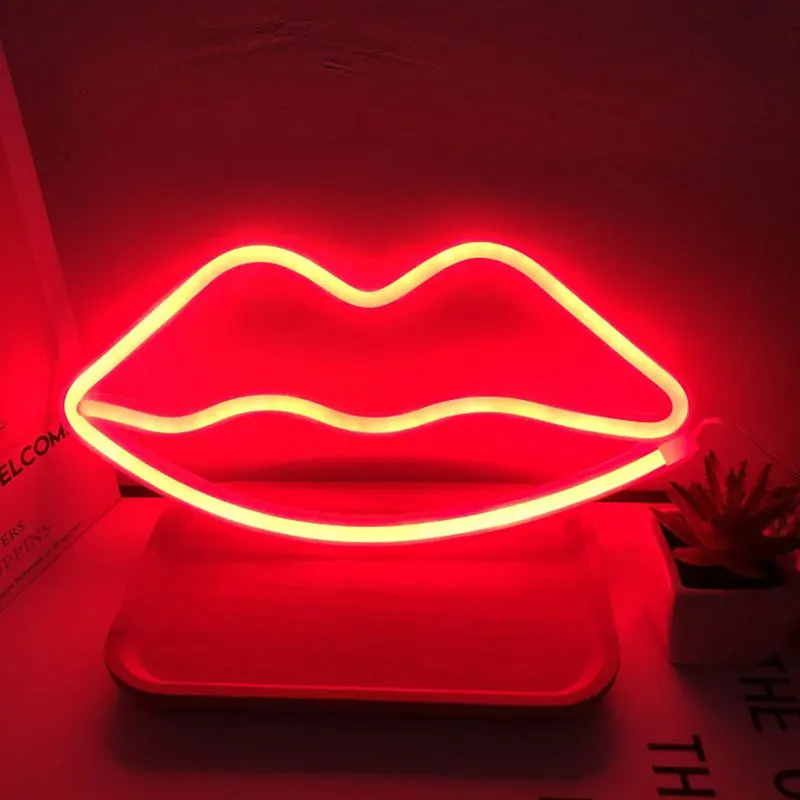 Battery lips red