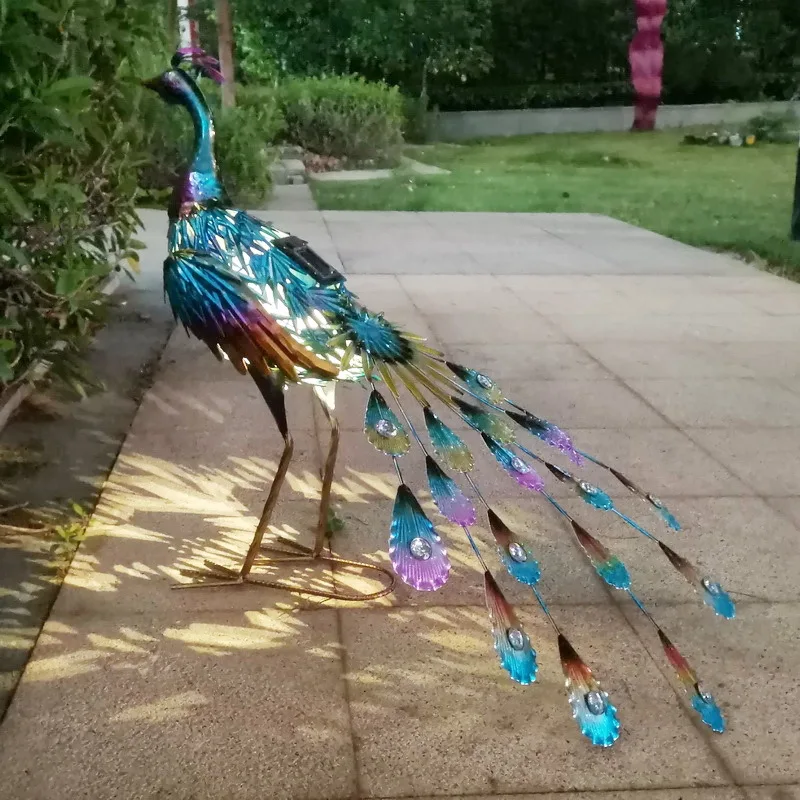 lampe solaire jardin — Lampe solaire d'extérieur, statue de paon