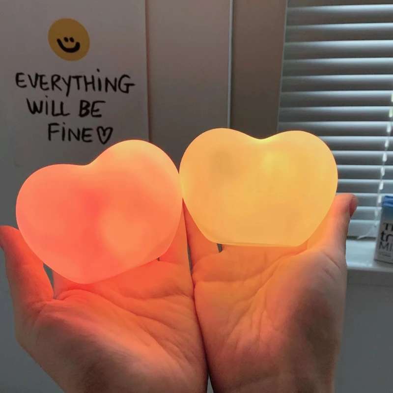 Lampe forme veilleuse enfant — Lampe 3D LED en forme de cœur d'amour, luminaire décoratif d'intérieur | belleveilleuse.fr