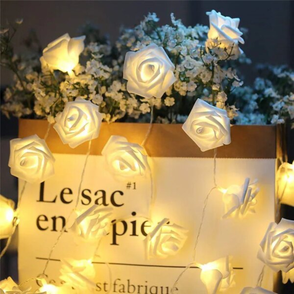 Guirlande lumineuse LED avec Bouquet de fleurs artificielles